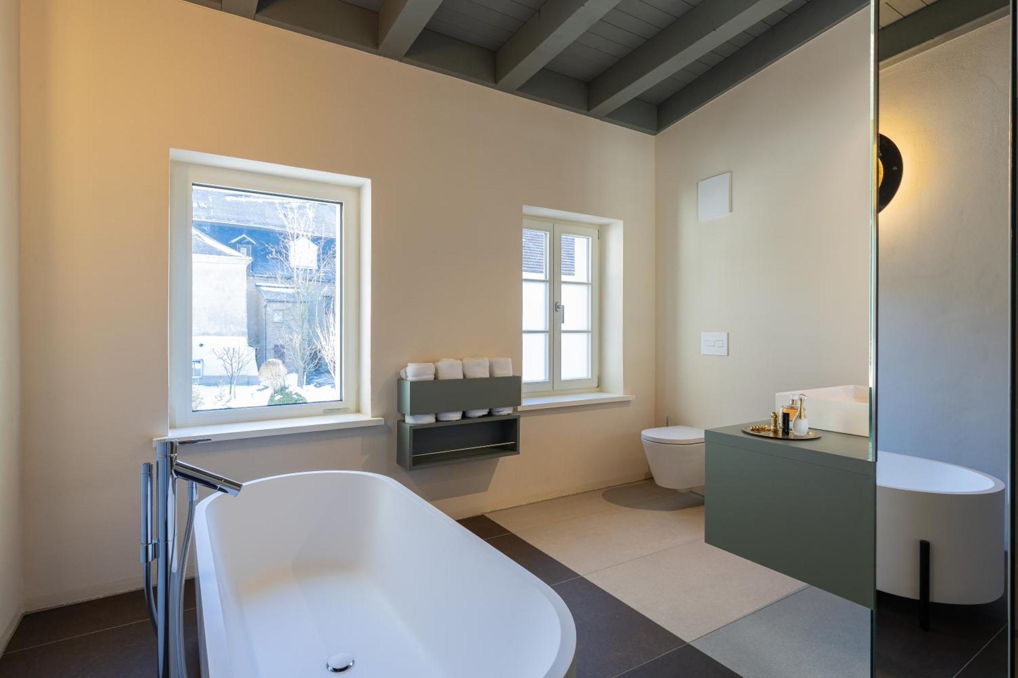 Boutique Hotel Gruener Zweig Schlettau Esterno foto