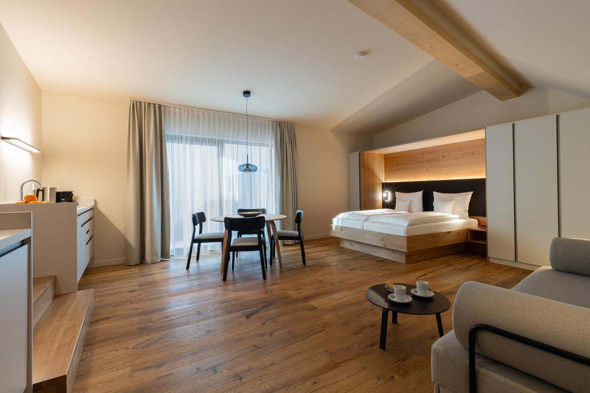 Boutique Hotel Gruener Zweig Schlettau Esterno foto