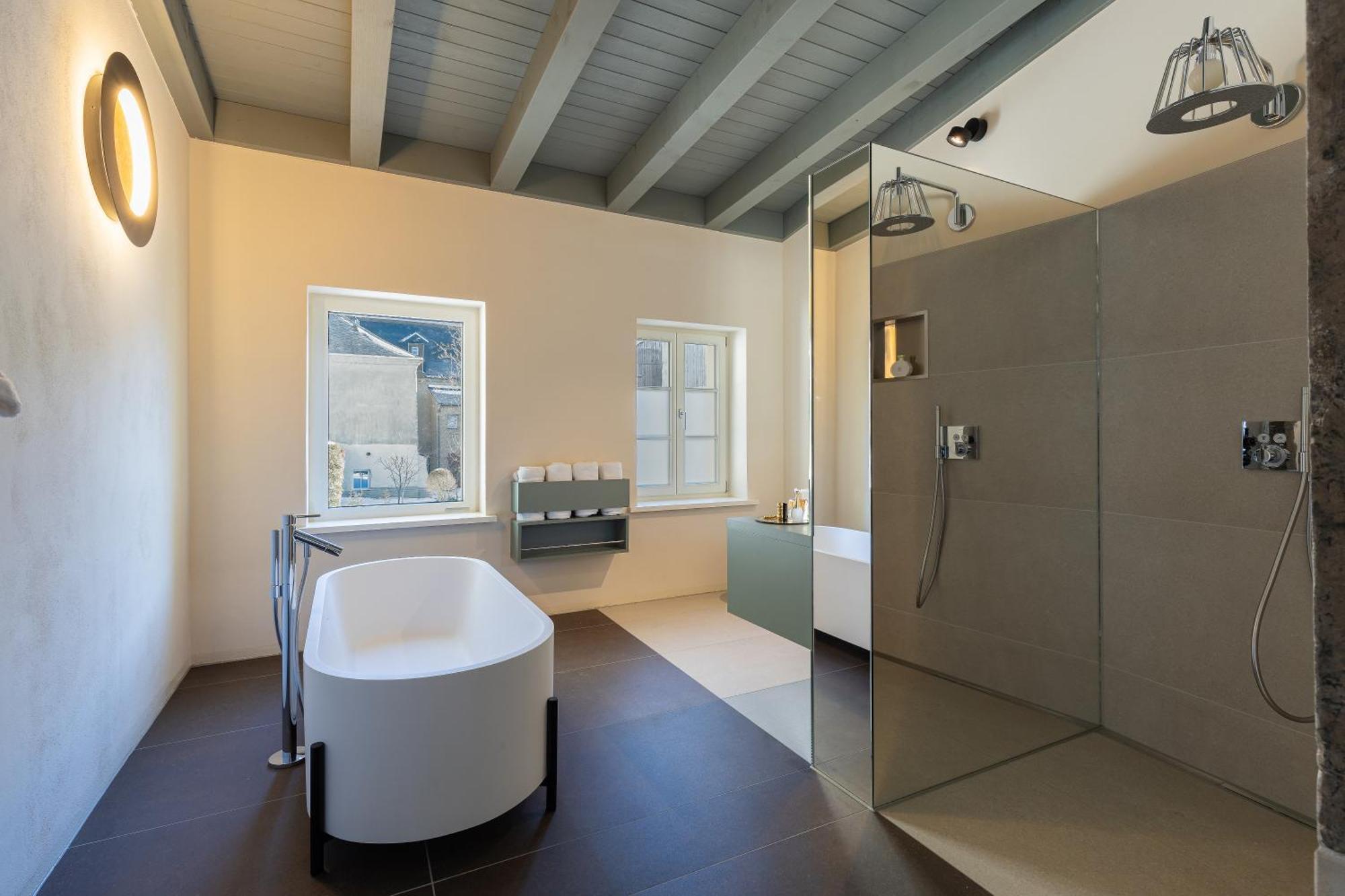 Boutique Hotel Gruener Zweig Schlettau Esterno foto