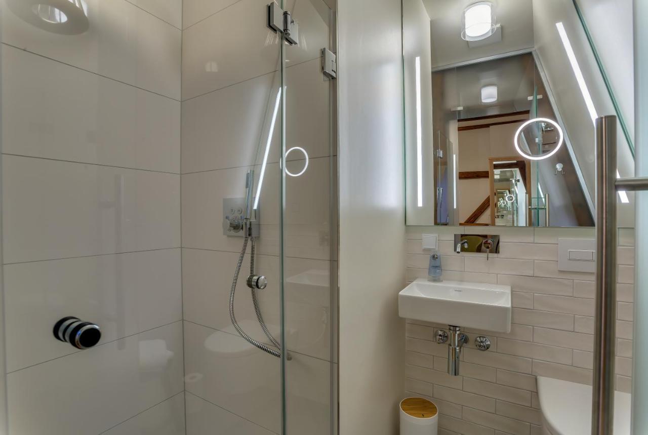 Boutique Hotel Gruener Zweig Schlettau Esterno foto