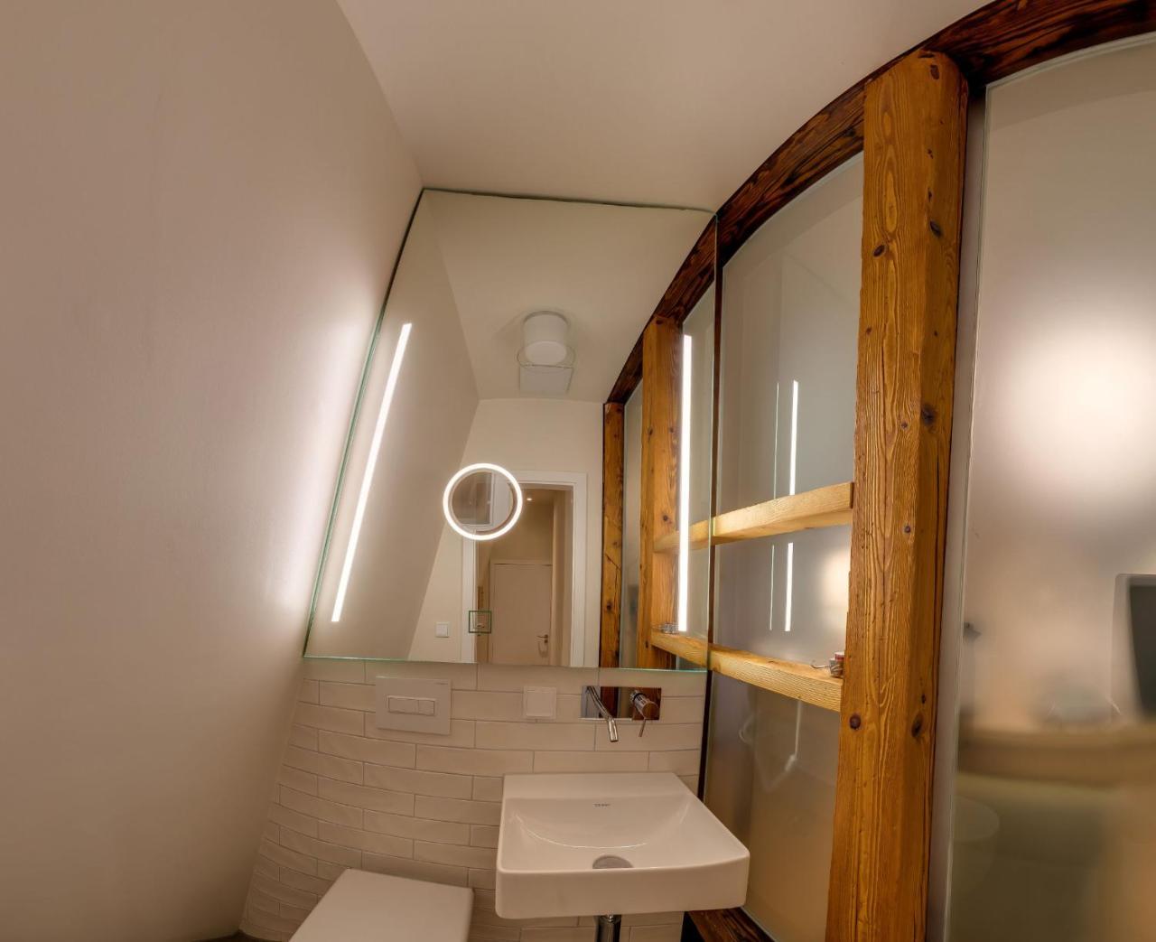 Boutique Hotel Gruener Zweig Schlettau Esterno foto